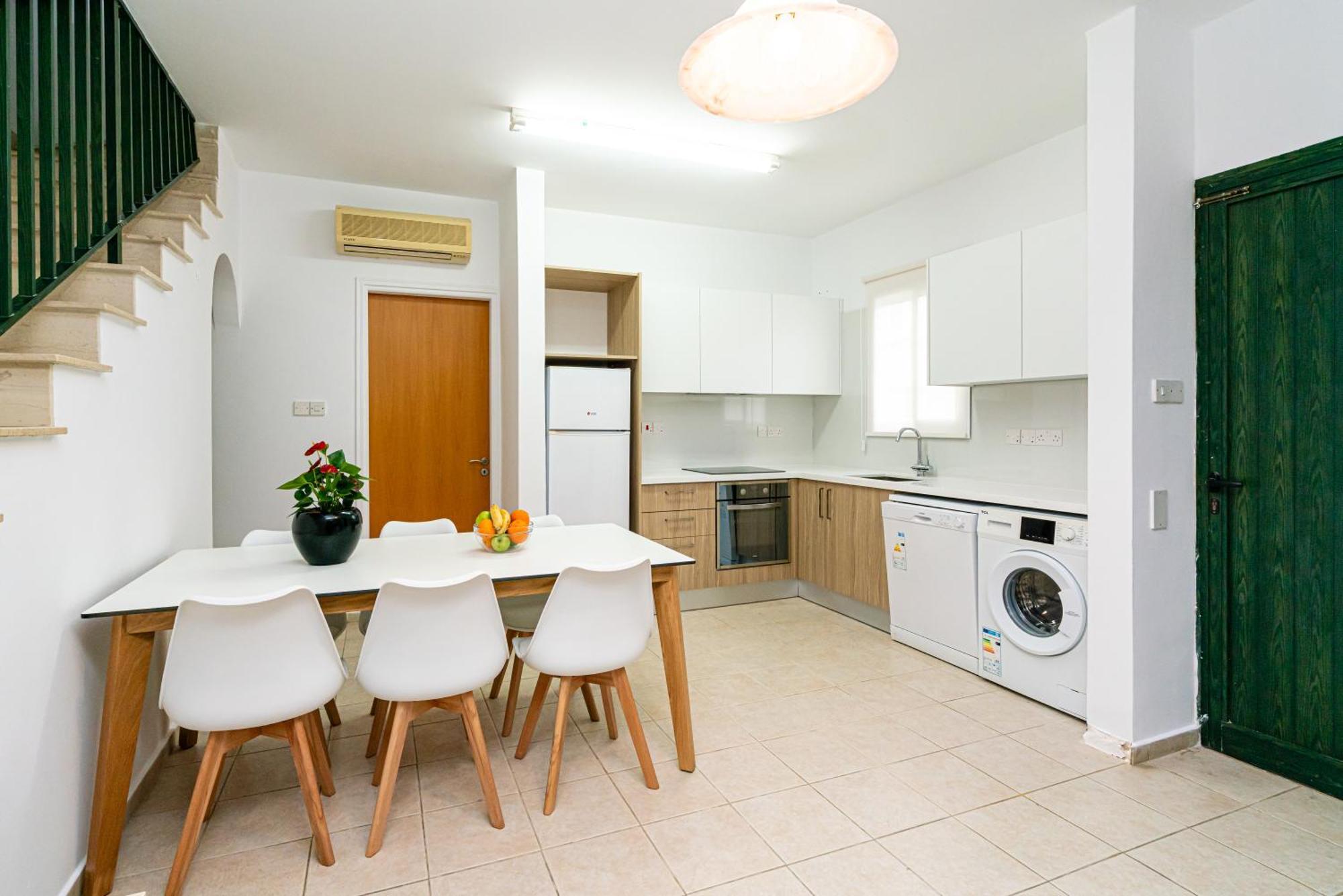 Kotsias Corallia Villas Coral Bay Bagian luar foto