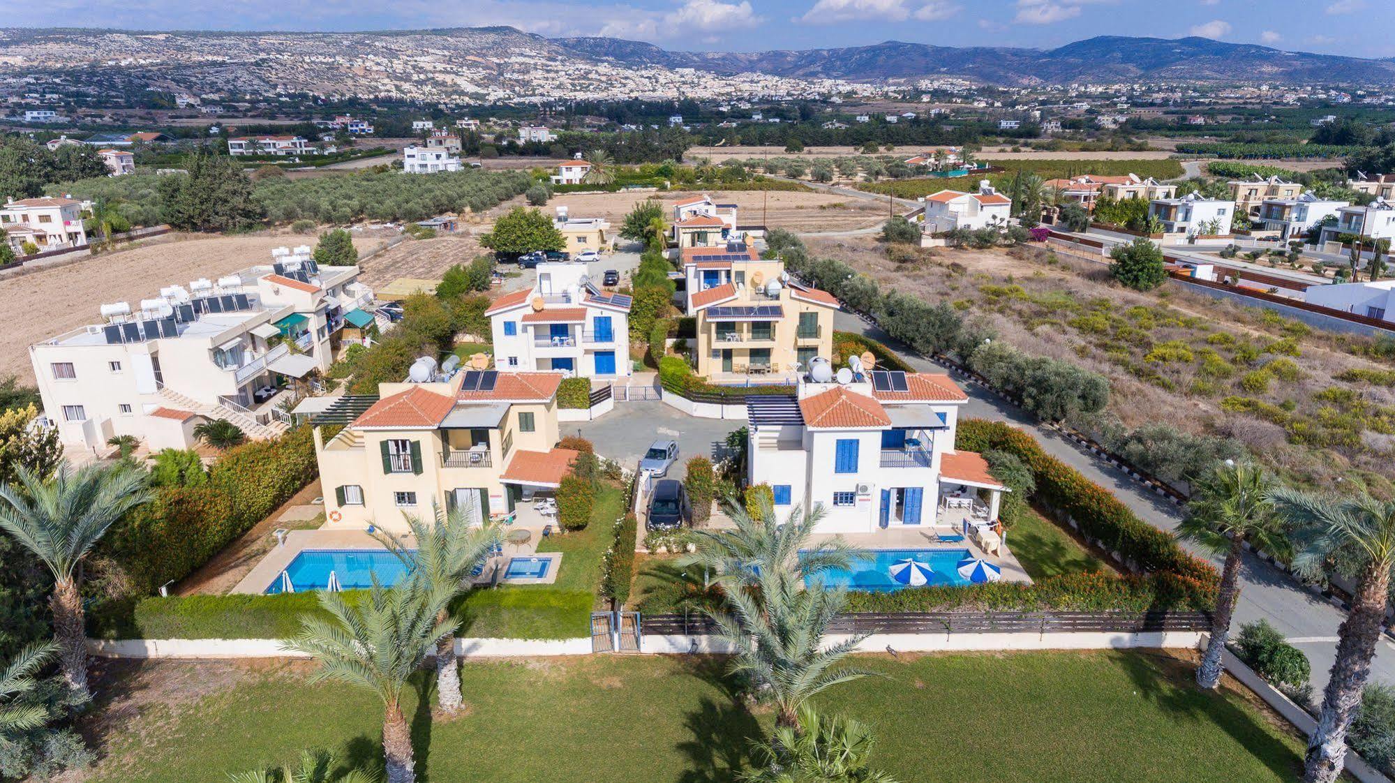 Kotsias Corallia Villas Coral Bay Bagian luar foto
